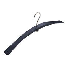 cintre plastique, cintre design, cintre résine plastique, rangement dressing cintre plastique, cintre design, cintre résine plastique, rangement dressing