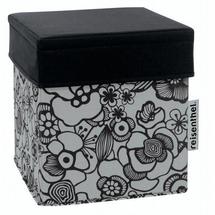Pouf : siège et rangement Pouf : siège et rangement
