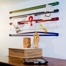 Dans le salon ou le bureau, le porte-tout mural Dans le salon ou le bureau, le porte-tout mural