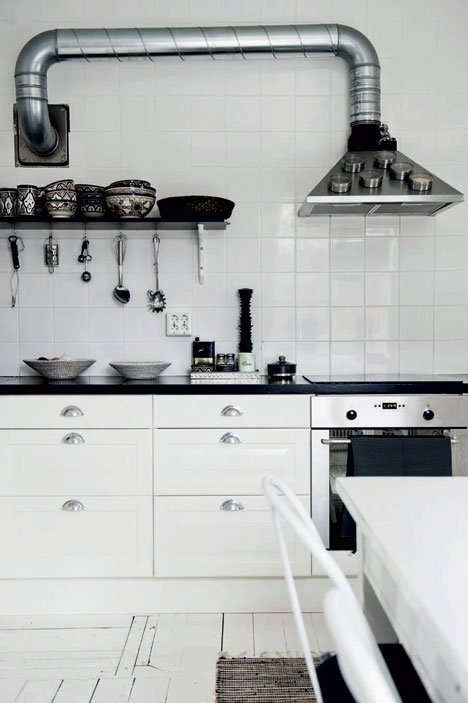 Rangement magnétique pour hotte de cuisine Rangement magnétique pour hotte de cuisine