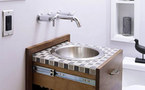 Un rangement insolite pour la salle de bain : le lavabo qui disparaît dans le mur  Un rangement insolite pour la salle de bain : le lavabo qui disparaît dans le mur